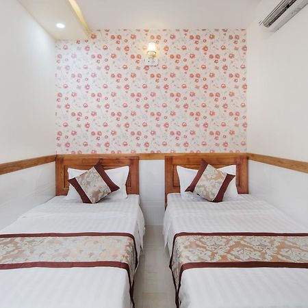 Nhat Minh Anh Hotel Ho Chi Minh City Exterior photo